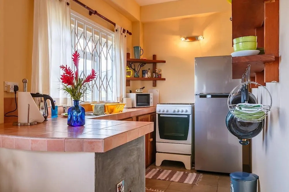 Frangipani Self-Catering Apartment Bel Ombre Seychelles